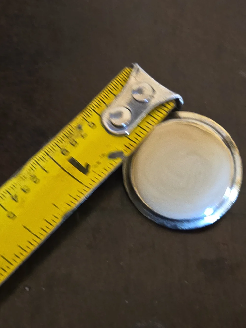The Unbranded Brand vintage clip